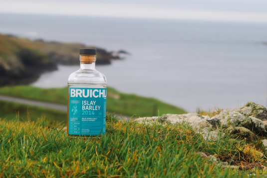 Uma Imersão no Coração do Whisky Escocês
